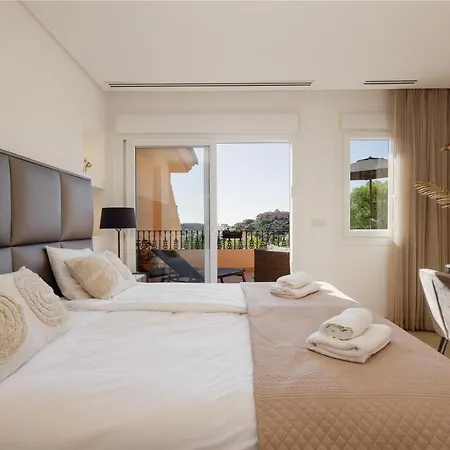 Penthouse With Sea And Views, Nueva Andalucia, Marbella