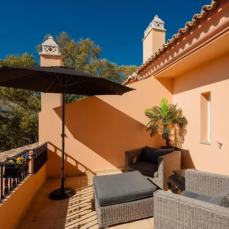 Apartment Penthouse With Sea And Views, Nueva Andalucia, Marbella