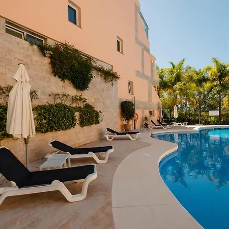 Penthouse With Sea And Views, Nueva Andalucia, Marbella