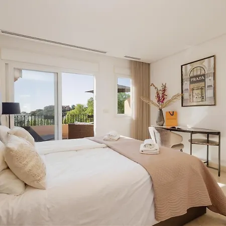 Penthouse With Sea And Views, Nueva Andalucia, Marbella